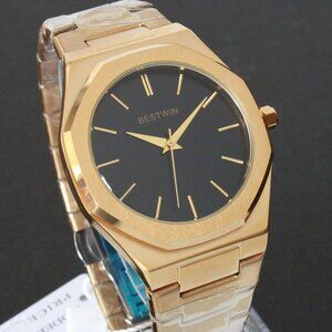 Men's Sports Watch Integrated Bracelet Gold Tone Quartz 41.5mm